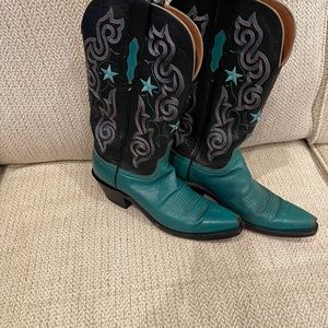 Lucchese 1883 Turquoise and Black N7333